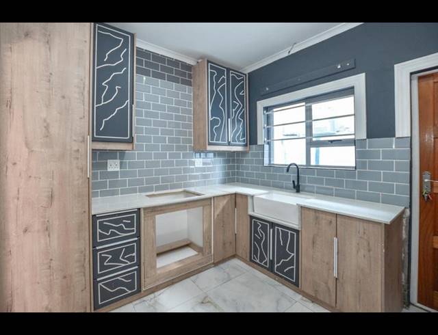 BUSINESS PROPERTY TO RENT IN VASCO ESTATE